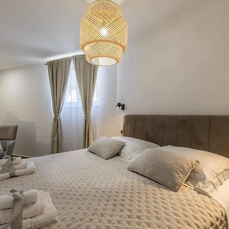 Exclusive Olive Tree Estate With Pool And Sea View Rogoznica (Sibenik-Knin)