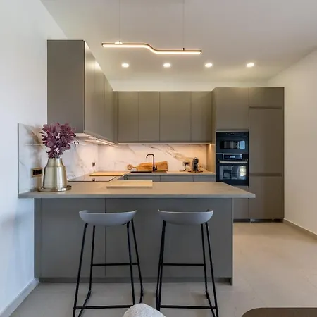 וילה Exclusive Olive Tree Estate With Pool And Sea View