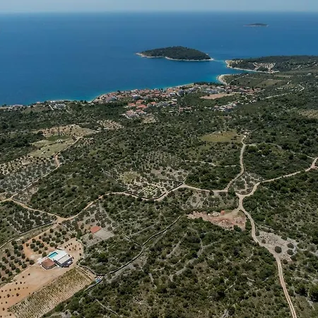 Exclusive Olive Tree Estate With Pool And Sea View וילה רוגוזניצה
