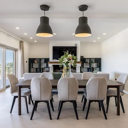 וילה Exclusive Olive Tree Estate With Pool And Sea View